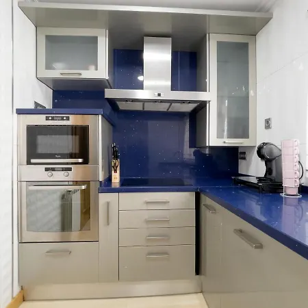 Acogedor Atico En By Bebalmy Apartamento